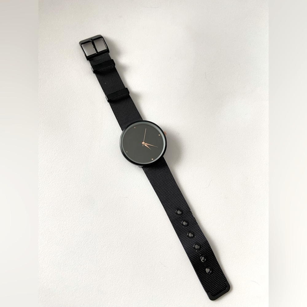 Minimalist Black & Rose Gold detail women’s watch Reitmans